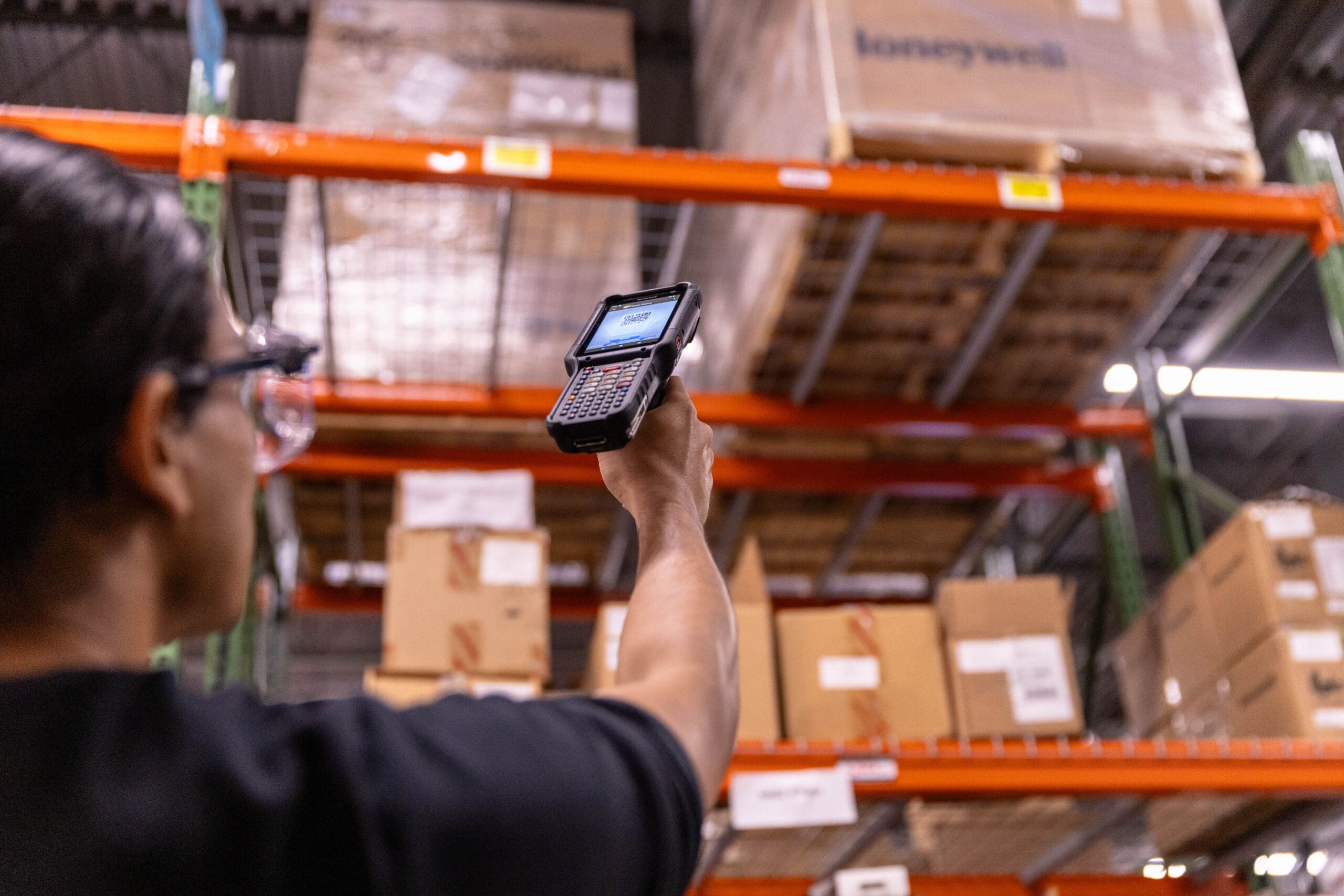 Modernizing Your Warehouse without a Re-Write: How Smart TE and Honeywell Devices Transform Legacy Apps